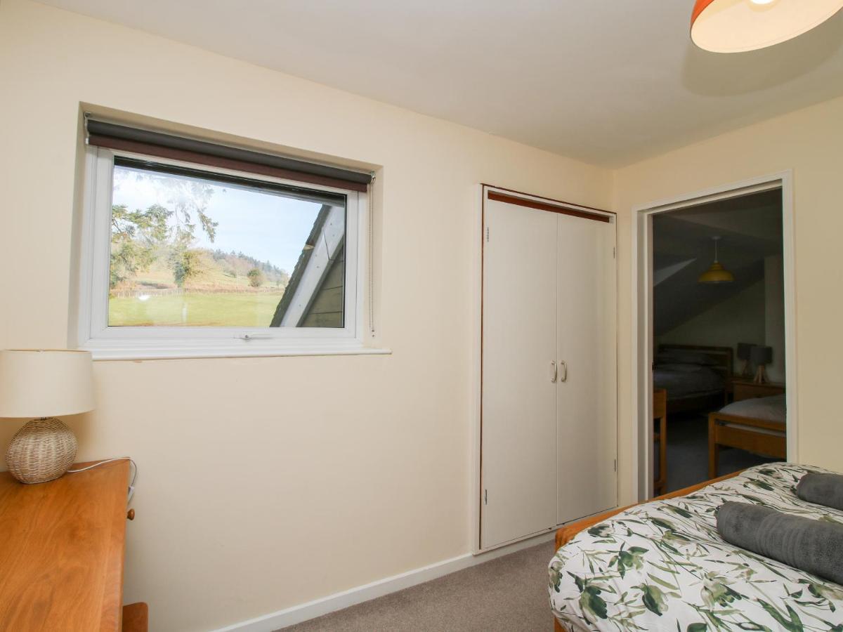 Acton Bicton Lea别墅 外观 照片